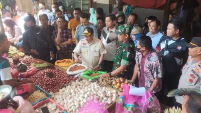 Menjaga Stabilitas Harga Kebutuhan Pokok, TPID Majene Sidak Pasar Sentral