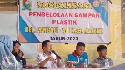 Karang Taruna Salamaq Sosialisasi Kelola Sampah Jadi Pundi Uang