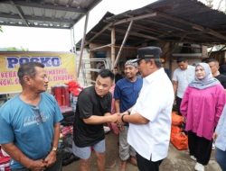 Pj. Bahtiar Salurkan Bantuan untuk Korban Kebakaran di BTN Maspul