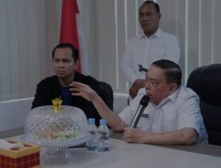 Terima Perwakilan Unjuk Rasa, Wagub Sulbar: Tim Sedang Bekerja untuk Evaluasi Izin Tambang, Jangan Khawatir