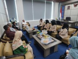 Dari Pupuk Hingga Pertukaran Pelajar, SDK Tancap Gas di Hari Libur Selesaikan Pekerjaan Penting