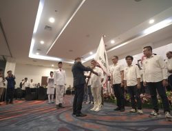 Lantik Pengurus IJS, Gubernur SDK : Sajikan Informasi Sesuai Fakta