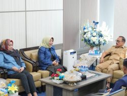 Gubernur Suhardi Duka Bahas Program Beasiswa dalam Pertemuan dengan Rektor Unasman