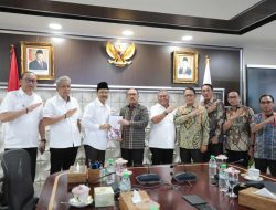 SDK dan Mensos Gus Ipul Bahas Strategi Tuntaskan Kemiskinan Ekstrem di Sulbar