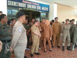 Disamping Bupati, Andi Rita Sebut Pemda Bakal Disanksi Jika Tidak Kukuhkan Mantan Kades