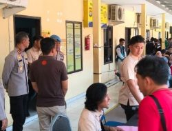 Pengurus SKCK Membludak, Kapolres Turun Tangan, Pelayanan Disiasati dengan Tenda Darurat dan Tim Medis