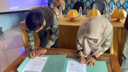 Perkuat Pengembangan Produk Aren, Fapertahut Unsulbar dan Rumah BUMN Majene Jalin Kerja Sama di Desa Saragian