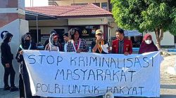 Aliansi Mahasiswa Gelar Aksi di Depan Polres Majene, Desak Kapolda Sulbar Copot Kapolres Mamasa